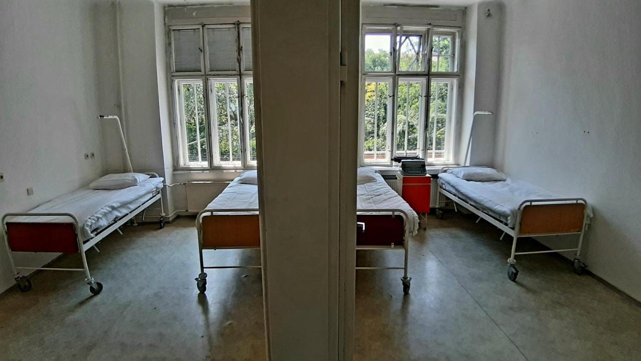 Franz Kafka Spital Hostel Бърно Екстериор снимка